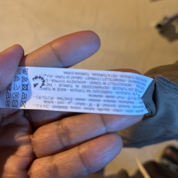 MEN (basic t shirt) - Picture 4 of 4